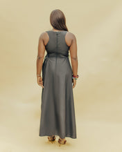 Load image into Gallery viewer, The Black Racer back Maxi